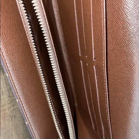 Louis Vuitton Sarah Mini Lin Long Wallet - Picture 10 of 12